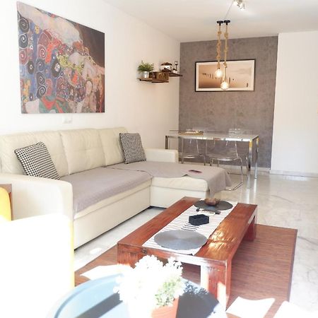 Apartamento S.Quintin Malaga Luaran gambar