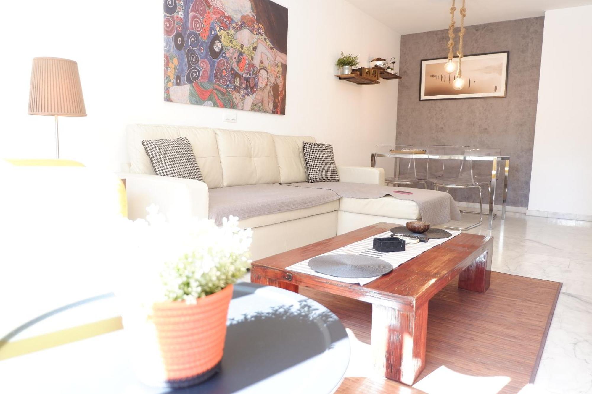 Apartamento S.Quintin Malaga Luaran gambar