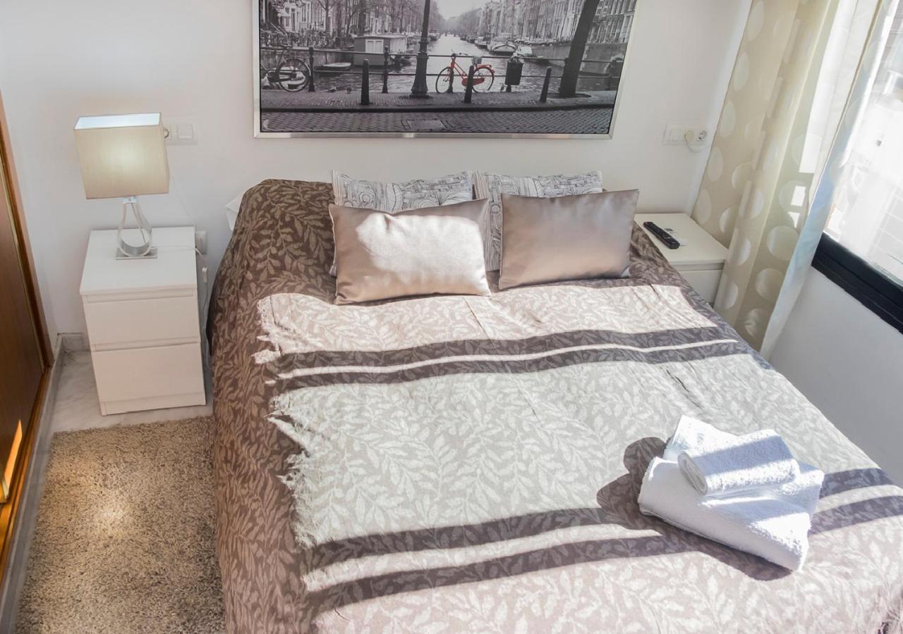 Apartamento S.Quintin Malaga Luaran gambar