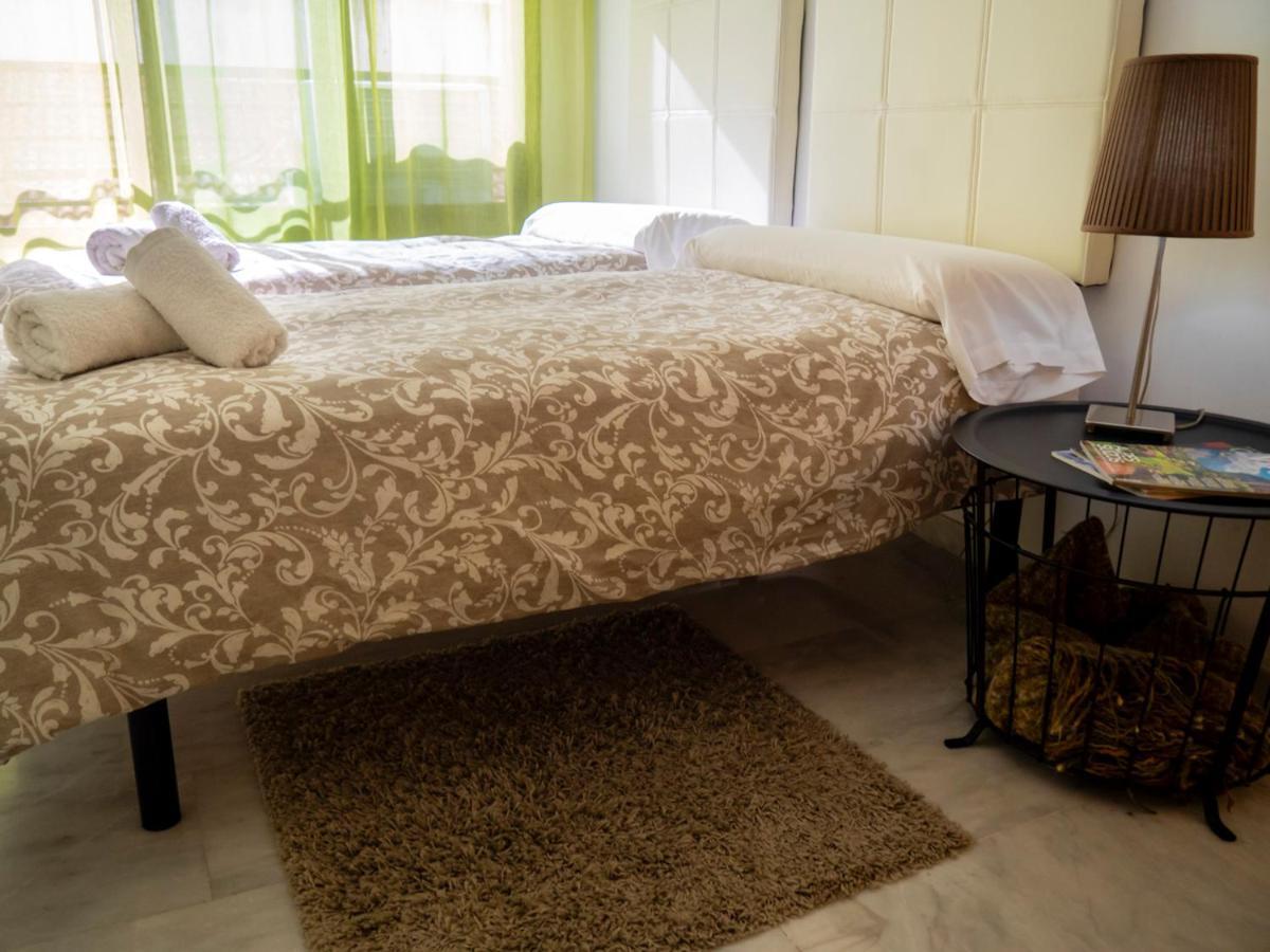 Apartamento S.Quintin Malaga Luaran gambar